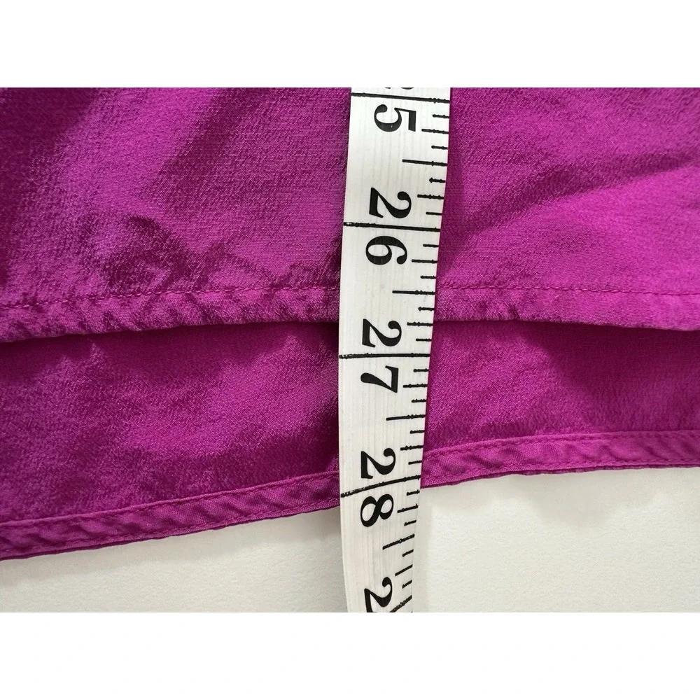 VINCE Top Women's Size 10 100% Silk Hot Pink Long Sleeve V-Neck Button Up Career - Picture 6 of 8